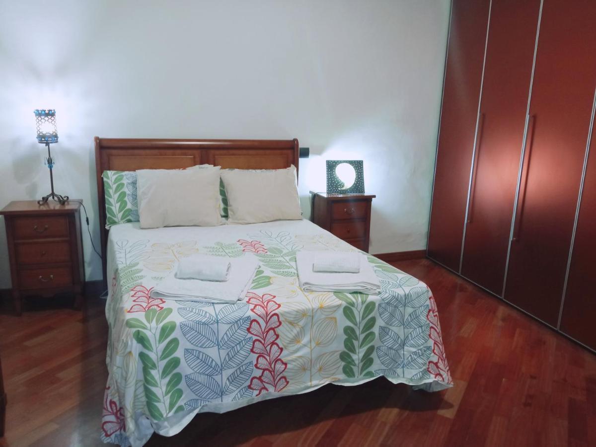 Apartamento La Almena 1 Junto A Plaza Mayor,2 Habitaciones, Parking Gratuito Caces Exterior foto
